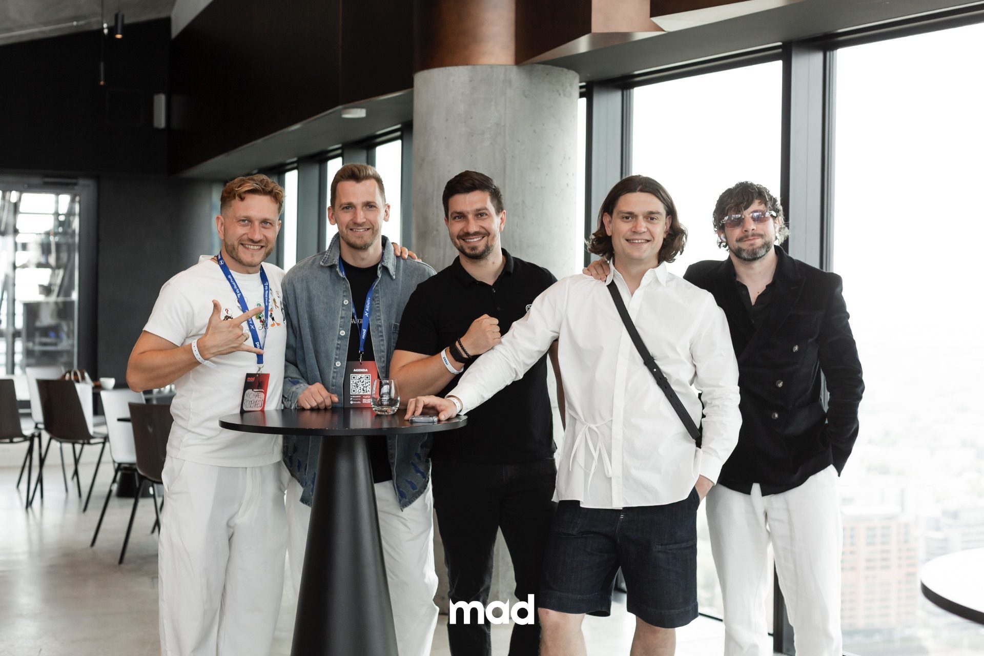Michael Rosenfeld mit Mitgründern und Speakern der MAD Conference